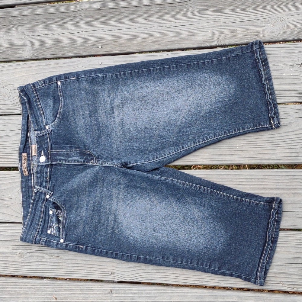 Five Size 14 blingy jean capris